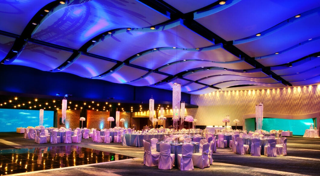 Host Your Wedding at Georgia Aquarium 13