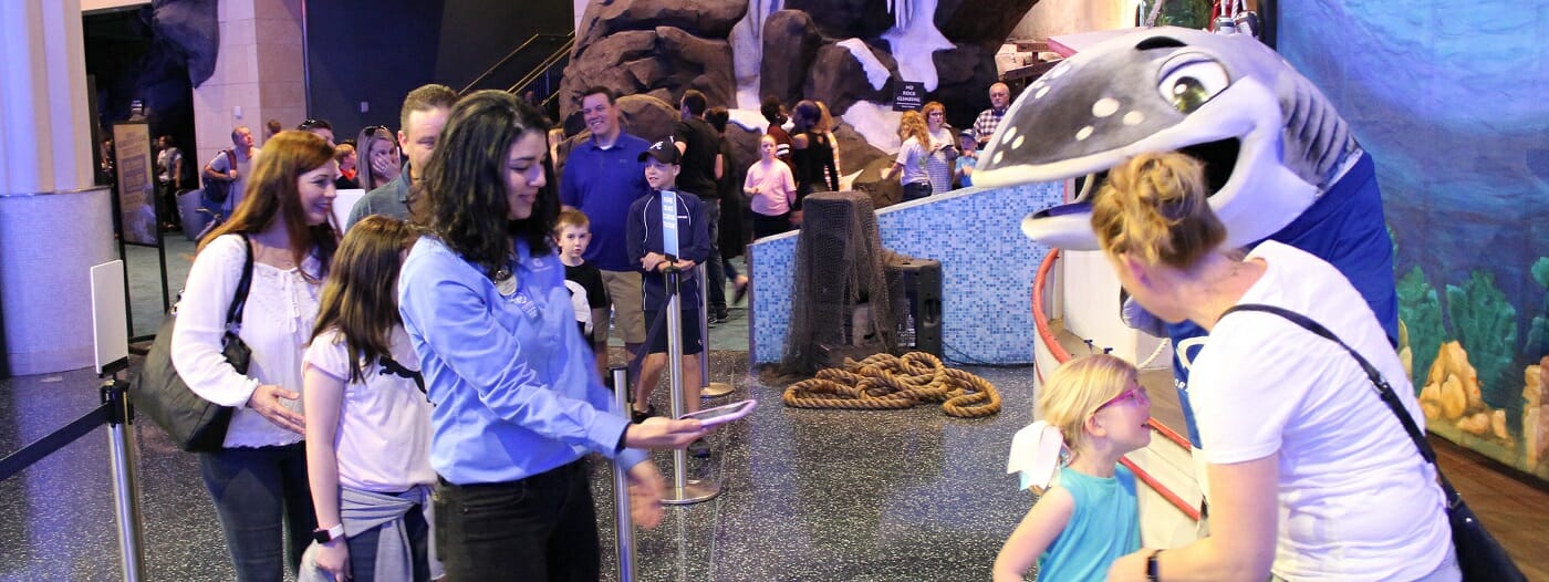 General Volunteer Programs Aquarium