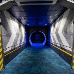 Extreme Makeover: Aquanaut Adventure Edition 4
