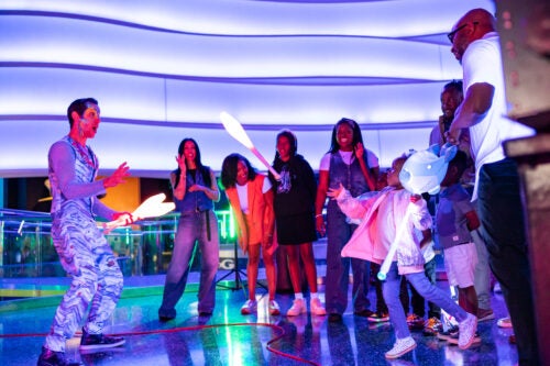 Georgia Aquarium Unveils 'Glow Nights': A Dazzling New Summer Experience 2
